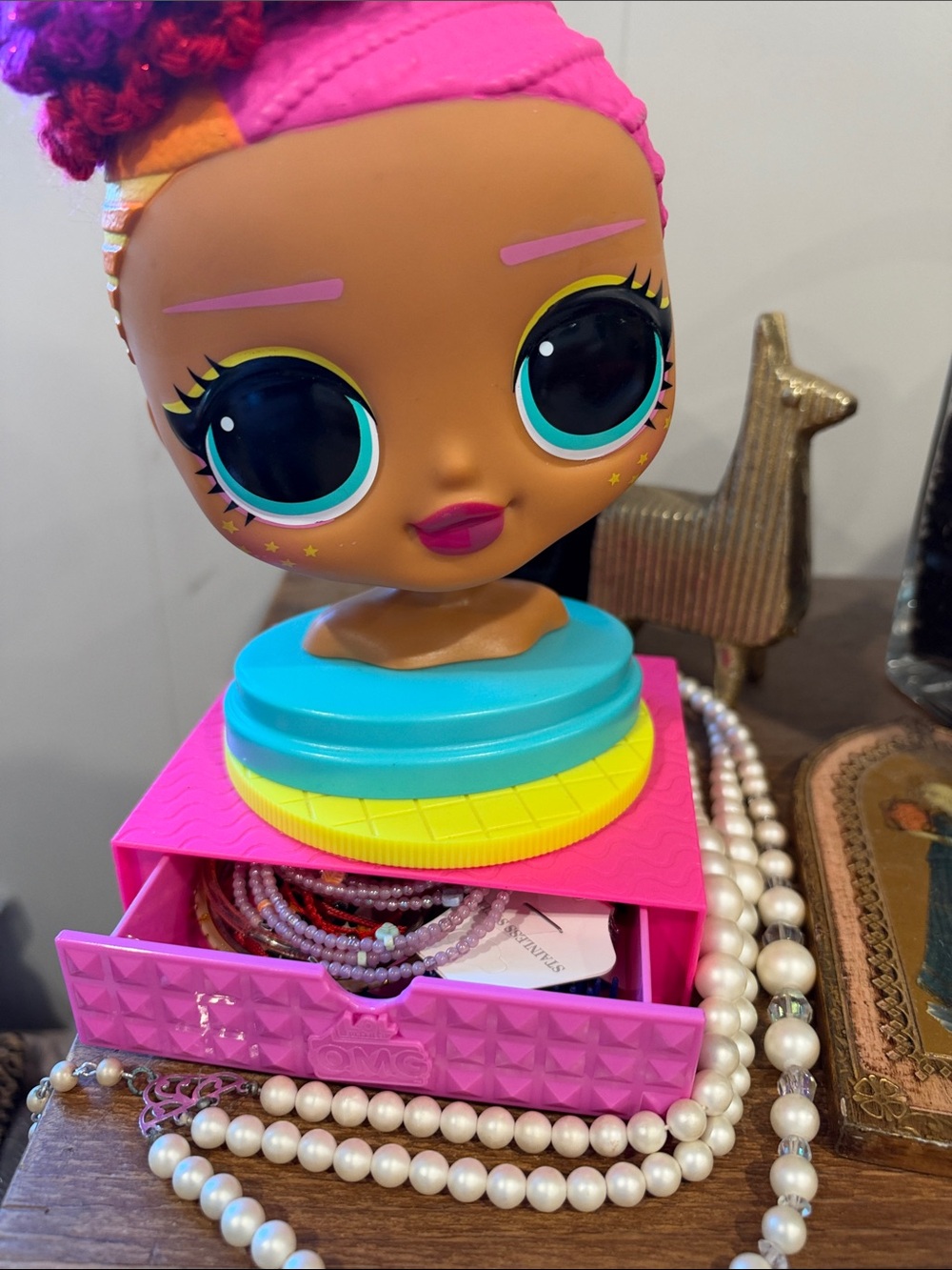 L.O.L. Surprise! Doll Jewelry Holder with Bright Pink, Teal & Green Accents